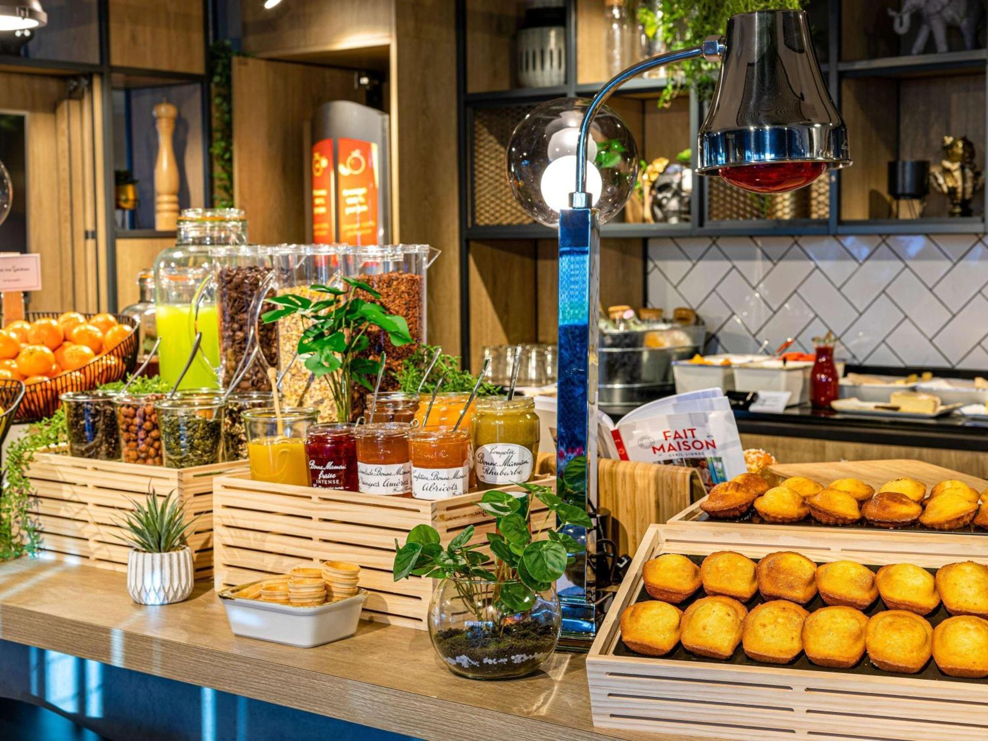 Ibis Bordeaux Centre Bastide Otel Dış mekan fotoğraf